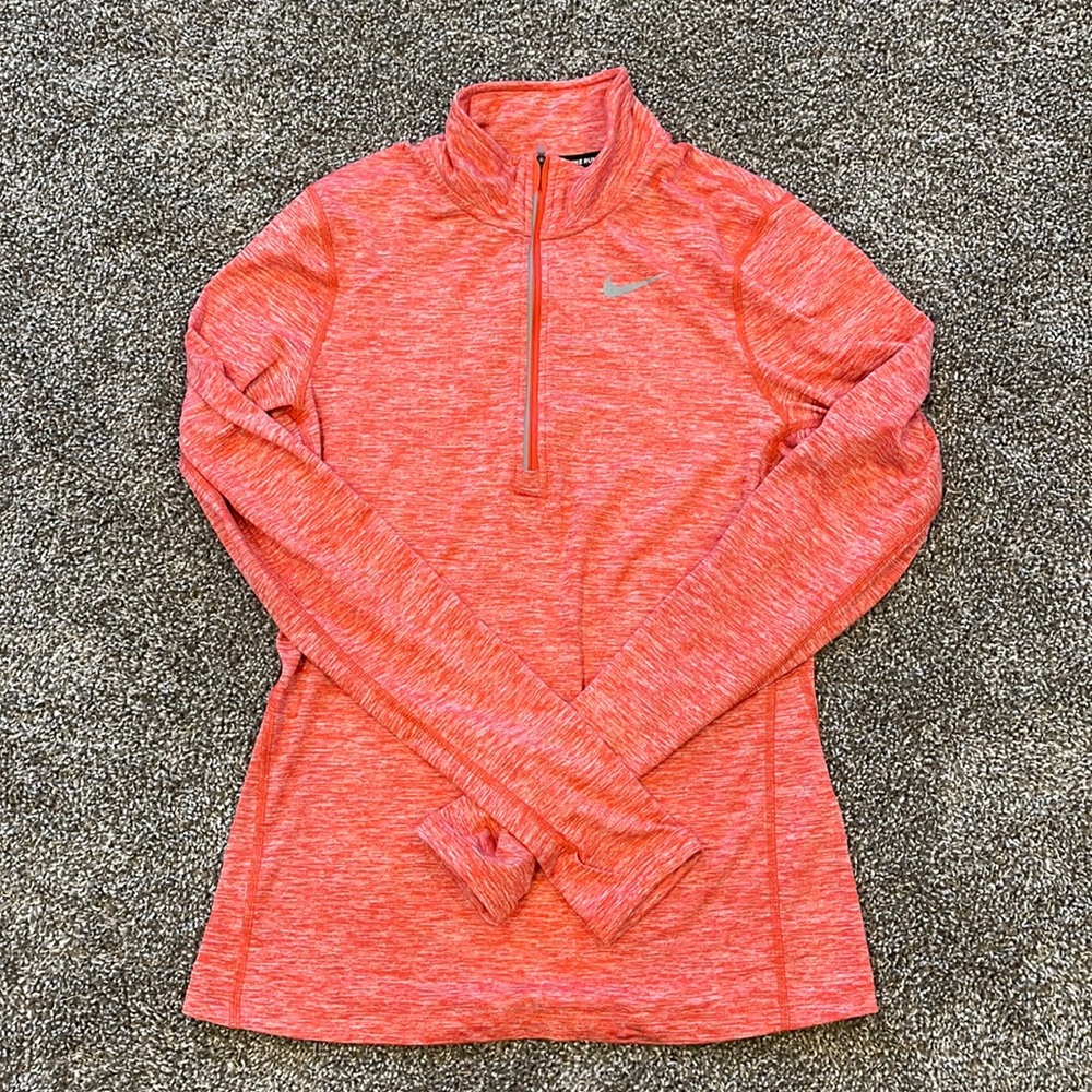 NIKE 1/4 zip